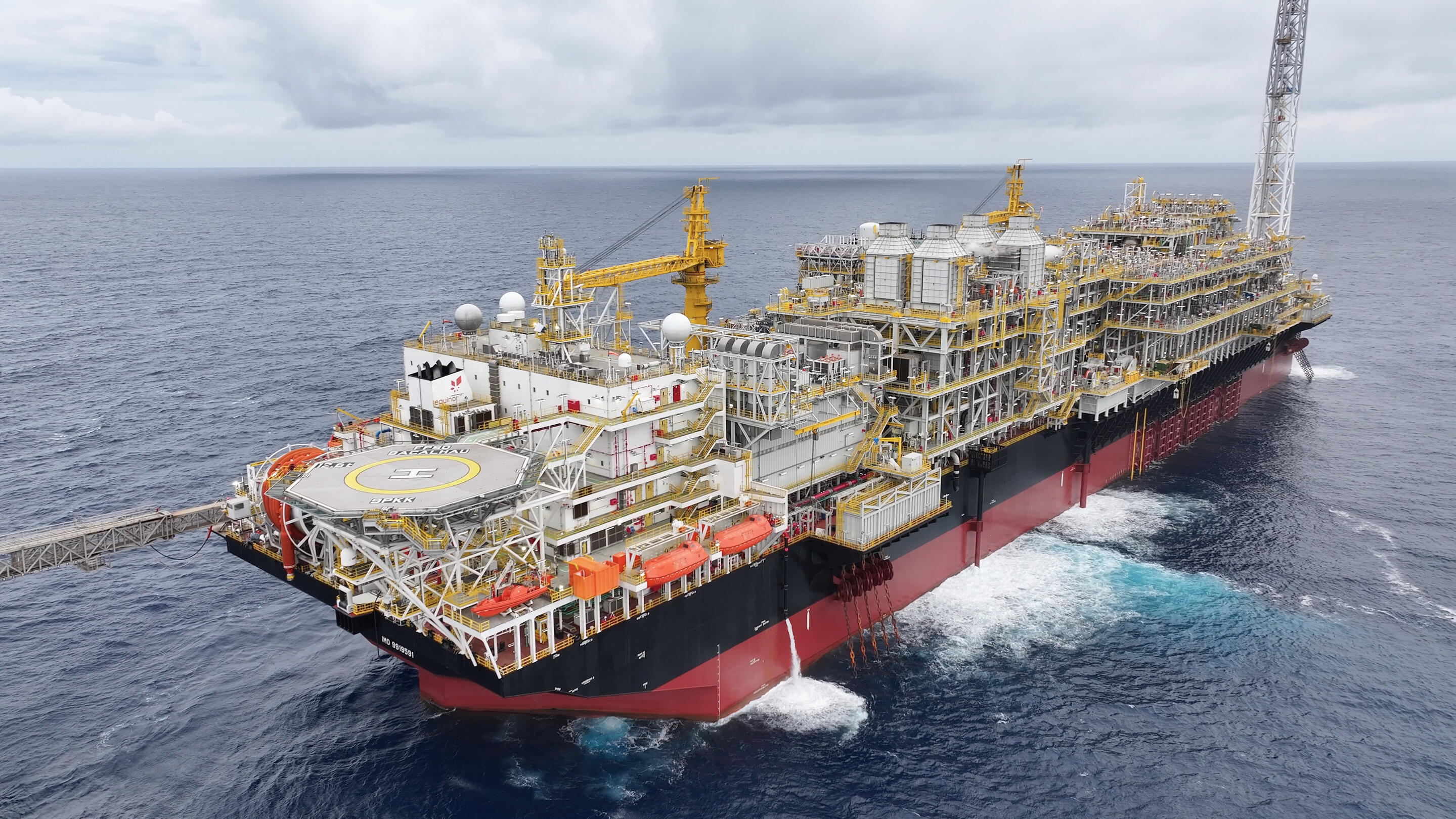 Plataforma de Petróleo Bacalhau FPSO